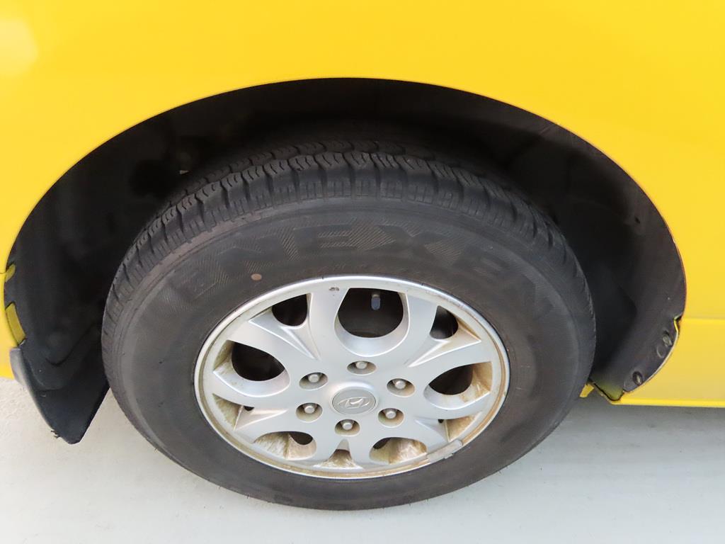 HYUNDAI Starex 2012 Amarillo - Importación desde Corea - HF Imports Iquique - Foto 20