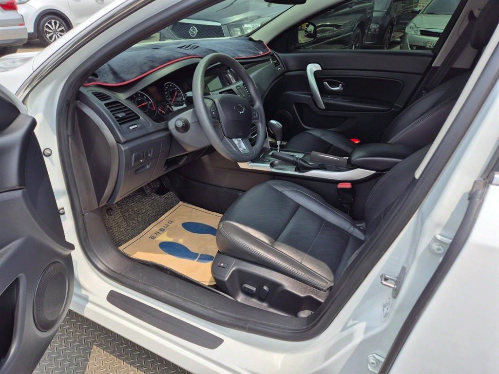 SAMSUNG SM5 - Vista 8