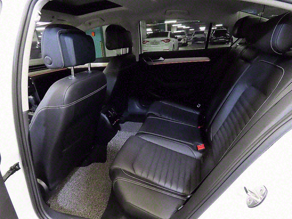 Volkswagen Passat - Vista 7