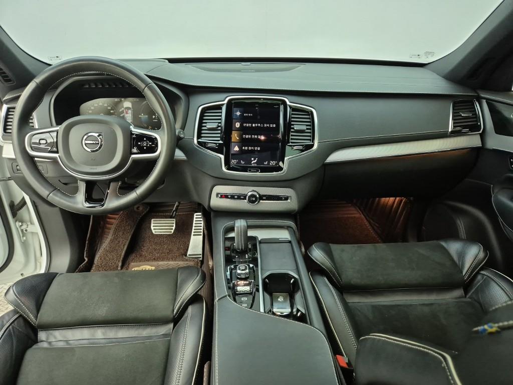 Volvo XC90 - Vista 5