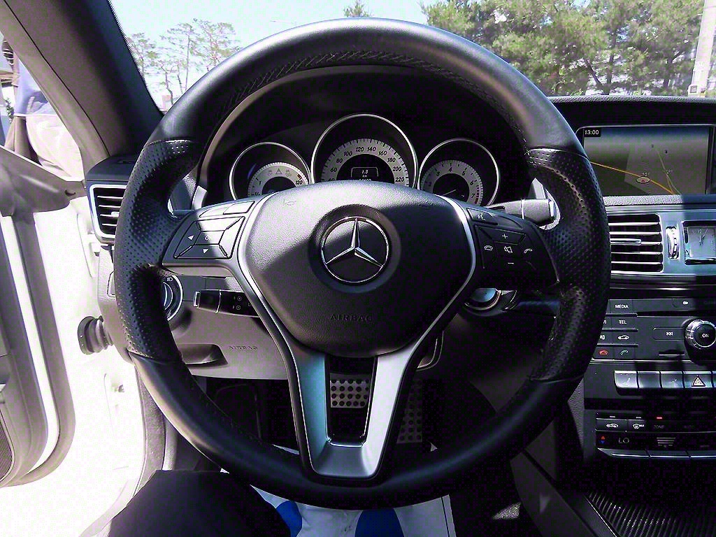 Mercedes Benz E class - Vista 8