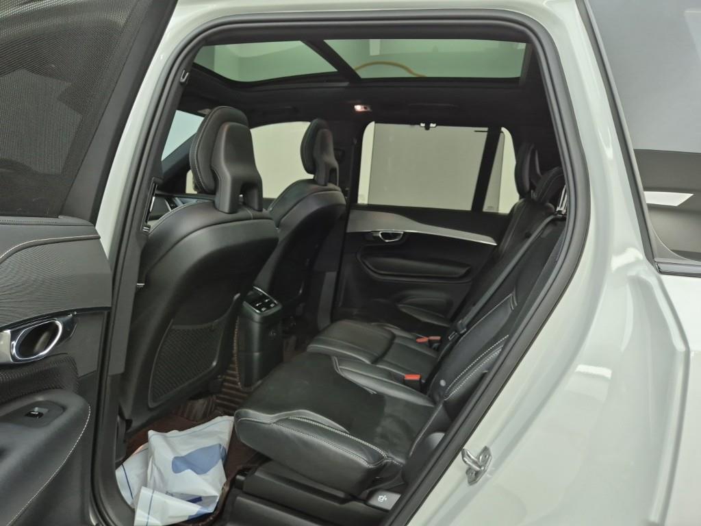Volvo XC90 - Vista 12