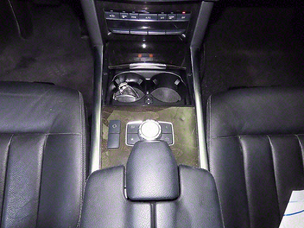 Mercedes Benz E class - Vista 12