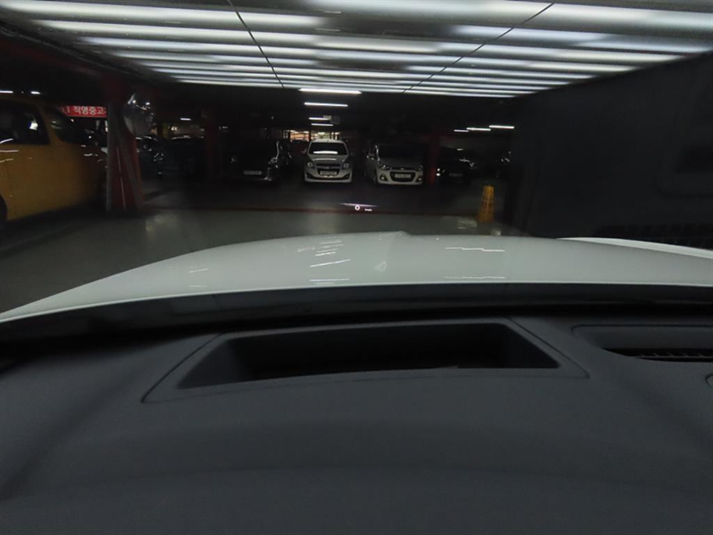 Genesis GV80 - Vista 10