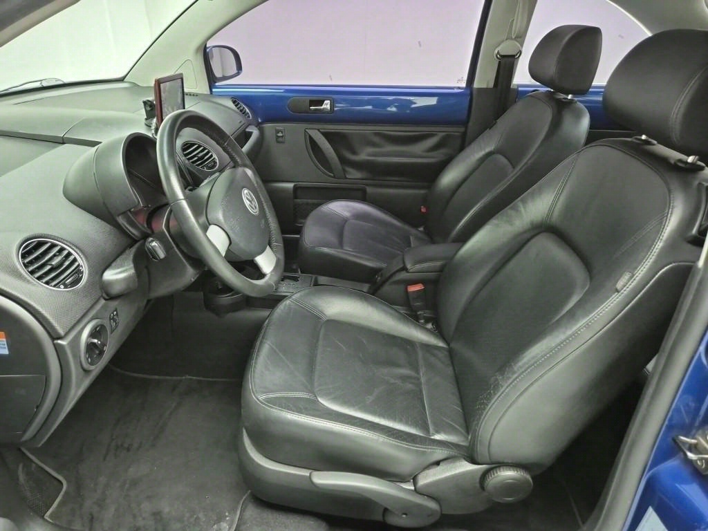 Volkswagen Beetle - Vista 11