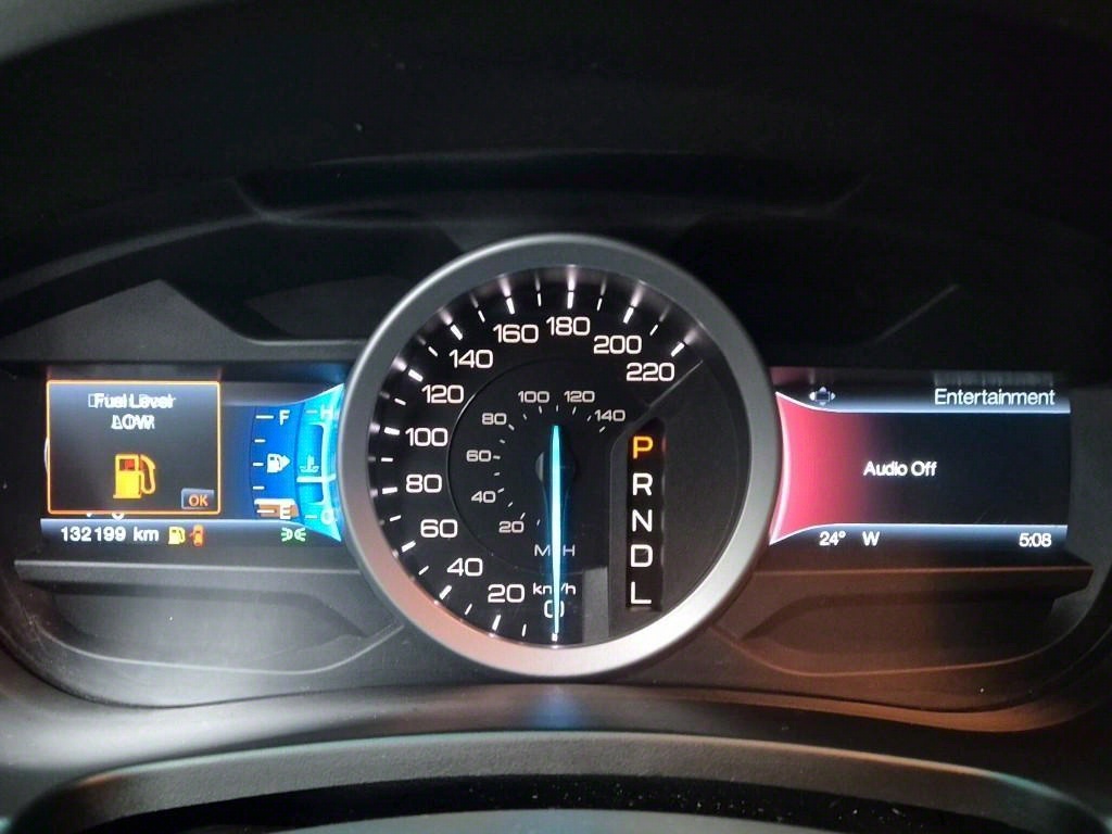 Ford Explorer - Vista 6