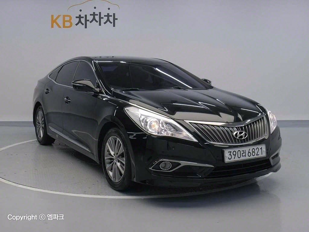 HYUNDAI Grandeur - Vista 4