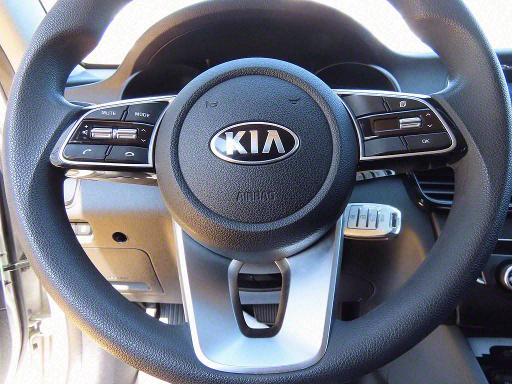 KIA K5 - Vista 9