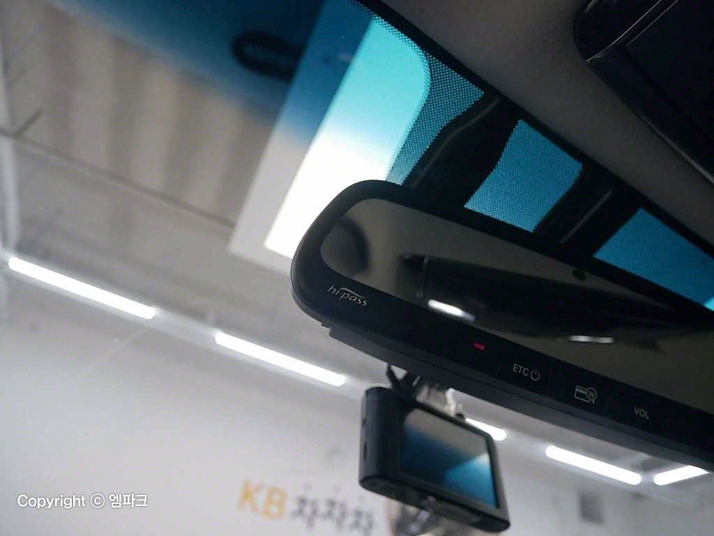 HYUNDAI Grandeur 2016 Negro - Importación desde Corea - HF Imports Iquique - Foto 17