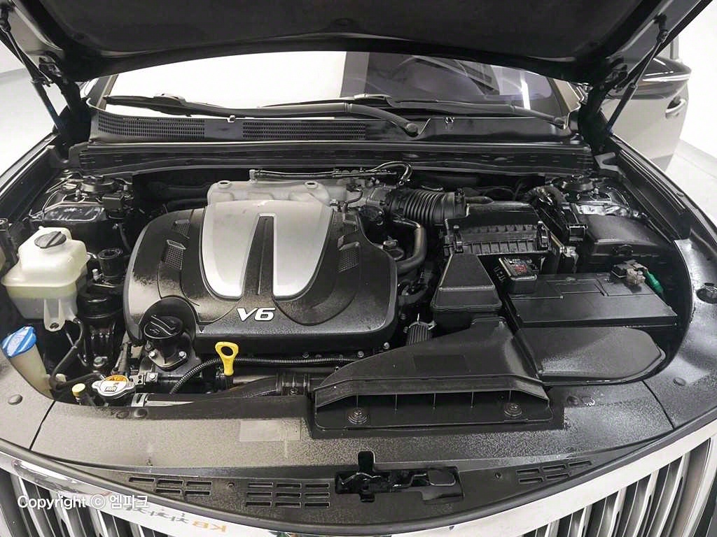 HYUNDAI Grandeur - Vista 5