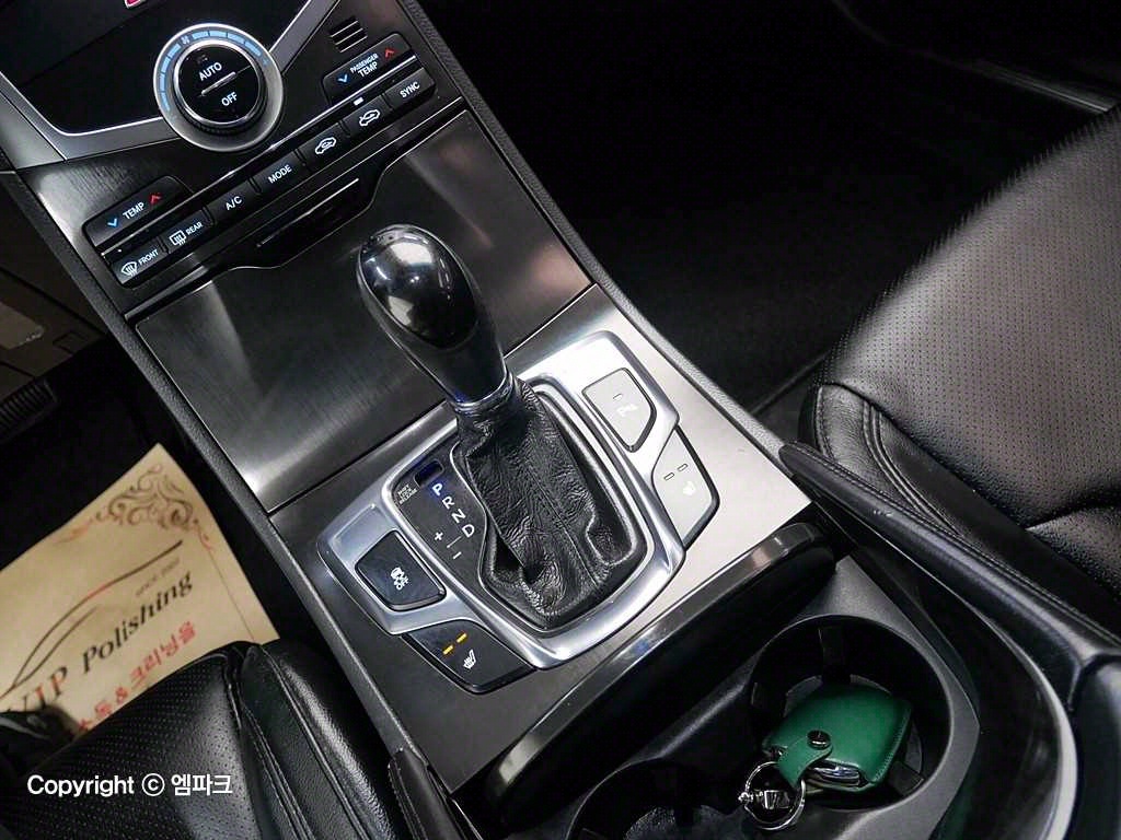 HYUNDAI Grandeur 2016 Negro - Importación desde Corea - HF Imports Iquique - Foto 16