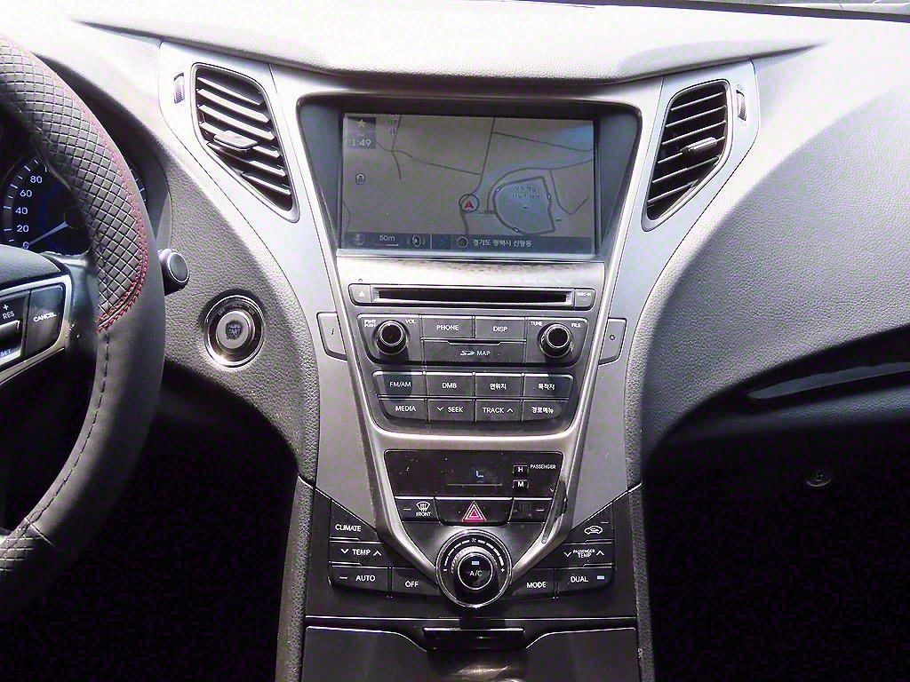 HYUNDAI Grandeur - Vista 10