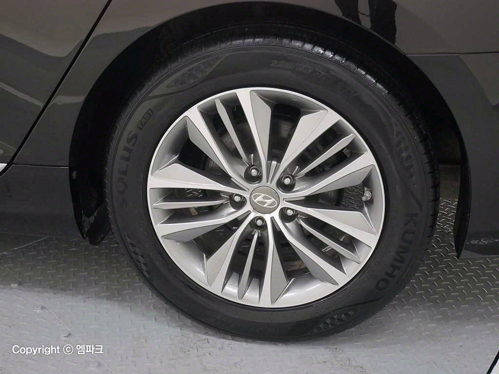 HYUNDAI Grandeur 2016 Negro - Importación desde Corea - HF Imports Iquique - Foto 18