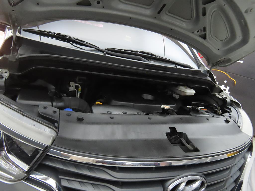 HYUNDAI Starex 2019 Plateado - Importación desde Corea - HF Imports Iquique - Foto 19