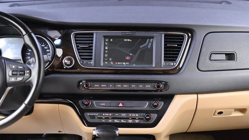 KIA Carnival 2019 Blanco - Importación desde Corea - HF Imports Iquique - Foto 17