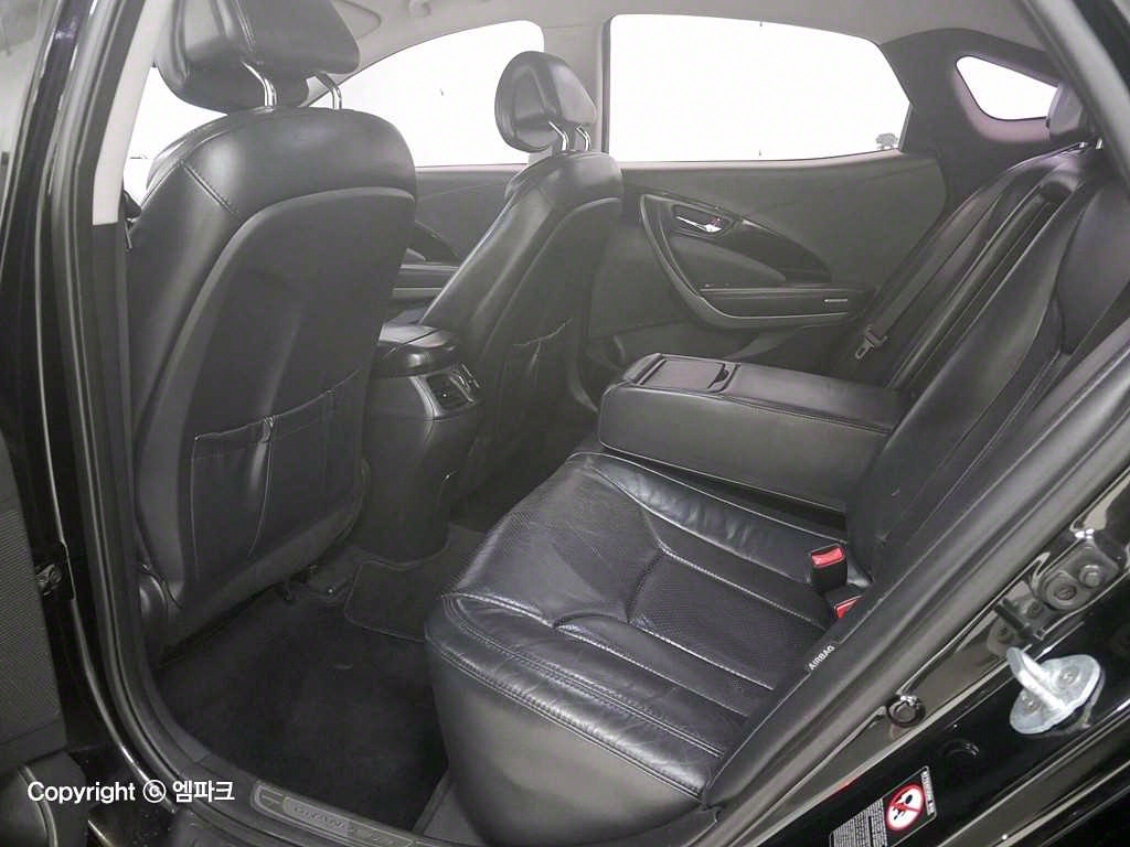 HYUNDAI Grandeur - Vista 11