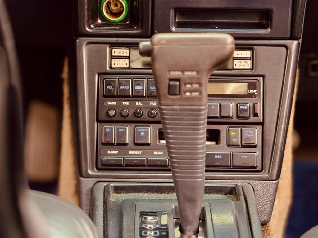 HYUNDAI Grandeur - Vista 11