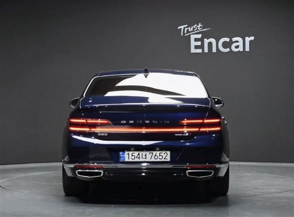 Genesis G90 - Vista 4