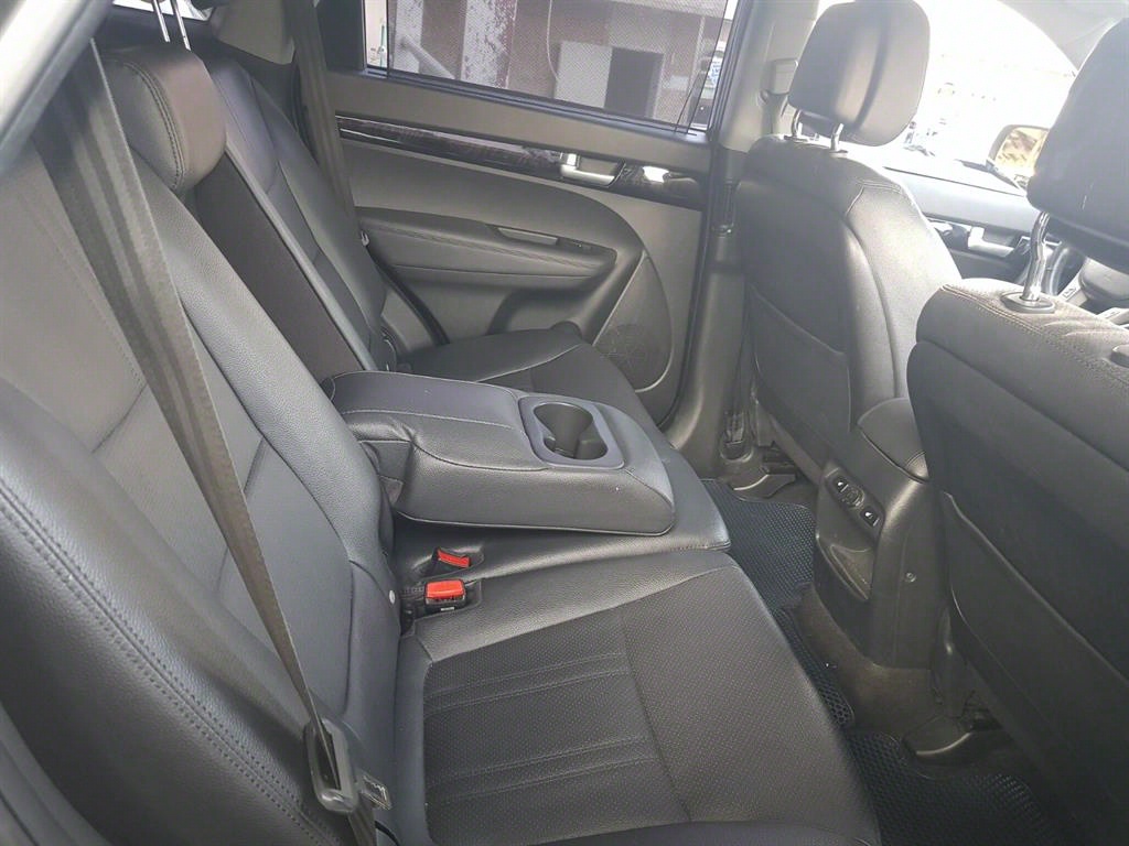 KIA Sorento 2014 Gris - Importación desde Corea - HF Imports Iquique - Foto 17