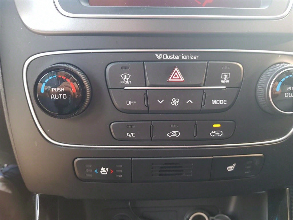 KIA Sorento - Vista 10