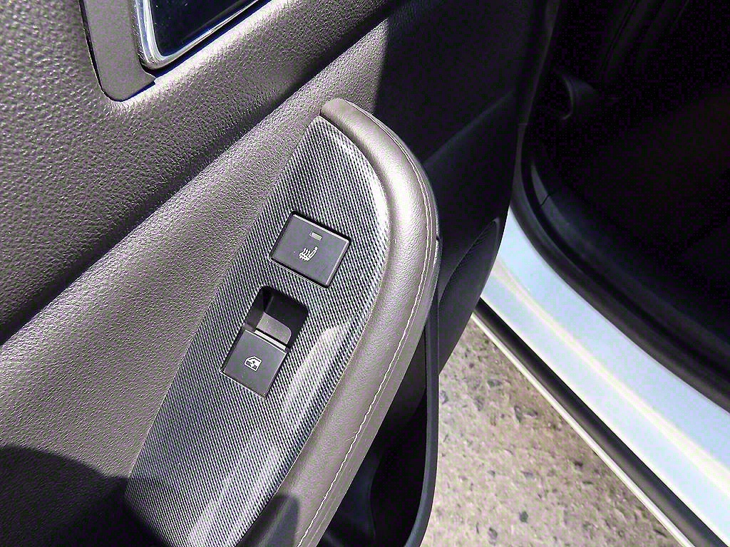 Chevrolet Malibu 2015 Blanco - Importación desde Corea - HF Imports Iquique - Foto 17