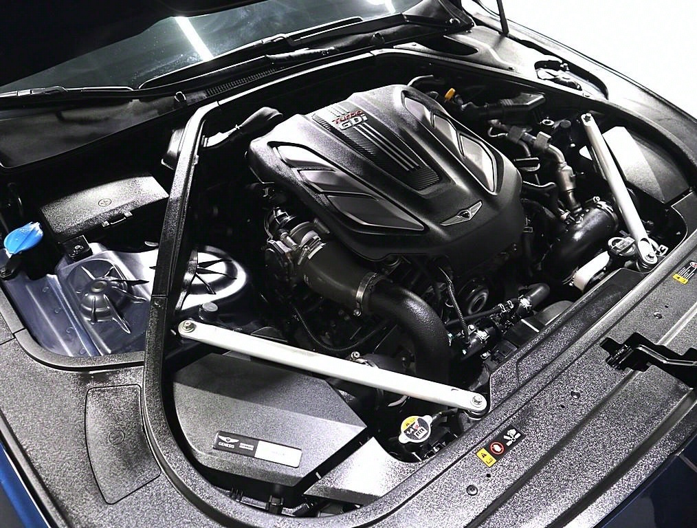 Genesis G90 - Vista 6