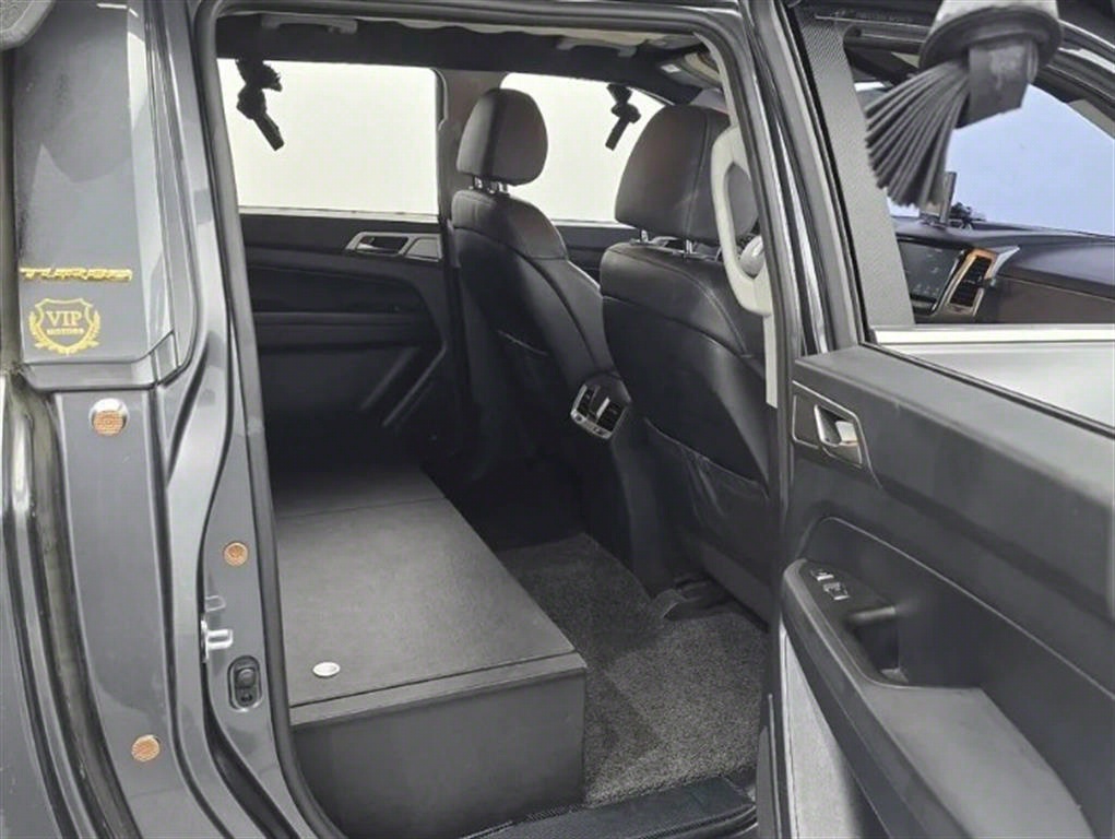 Ssangyong Rexton - Vista 12