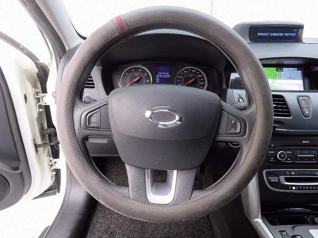 SAMSUNG SM5 - Vista 8