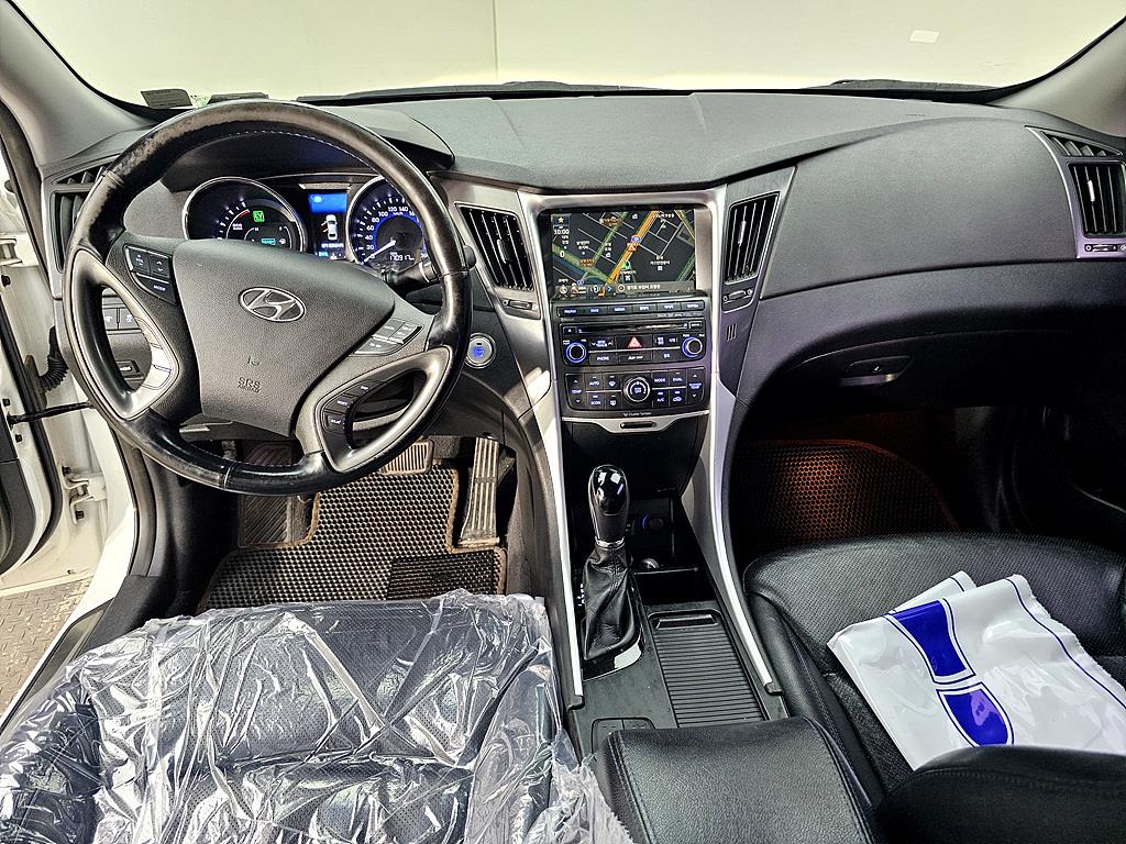 HYUNDAI Sonata - Vista 5