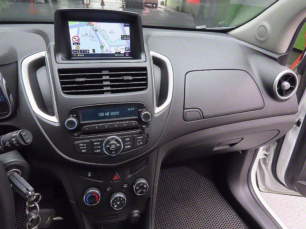 Chevrolet Trax 2015 Blanco - Importación desde Corea - HF Imports Iquique - Foto 7