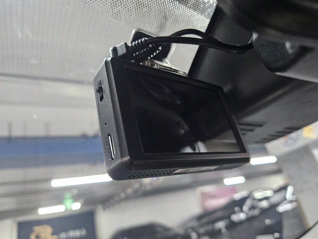 SAMSUNG QM6 2020 Gris - Importación desde Corea - HF Imports Iquique - Foto 13