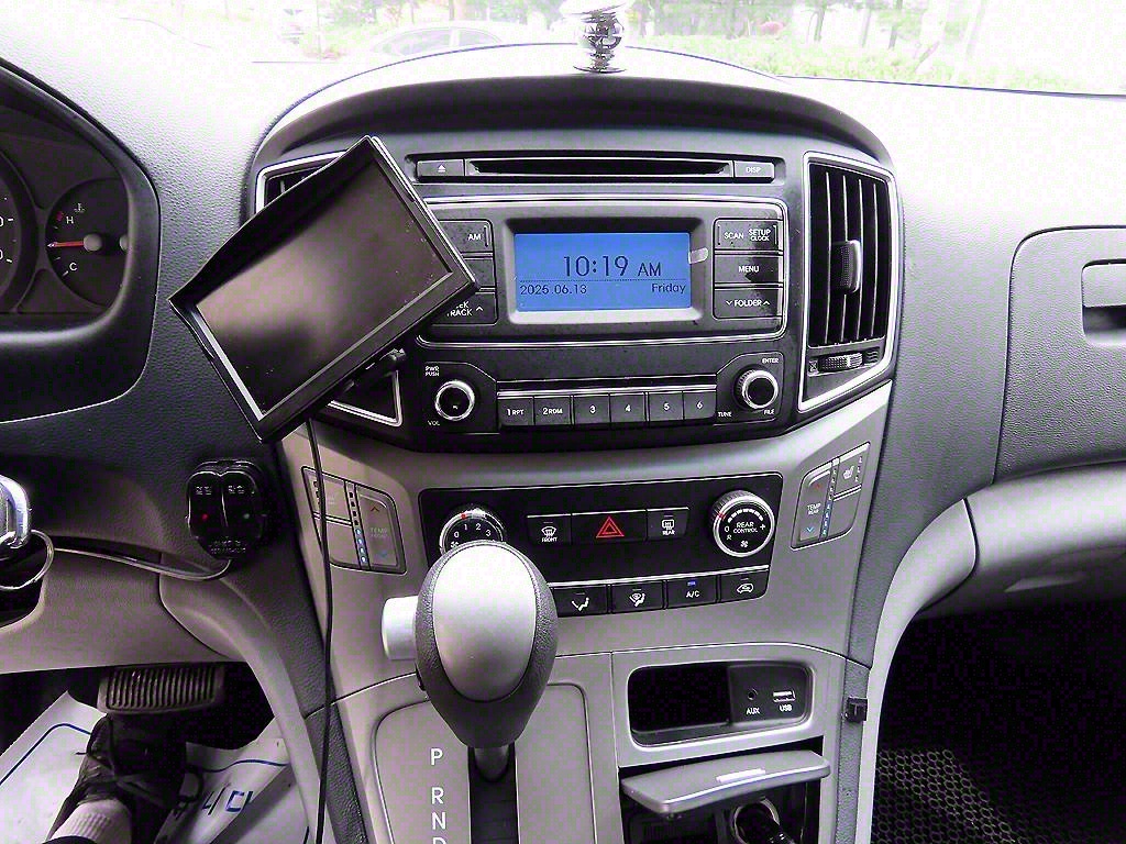 HYUNDAI Starex 2017 Amarillo - Importación desde Corea - HF Imports Iquique - Foto 14