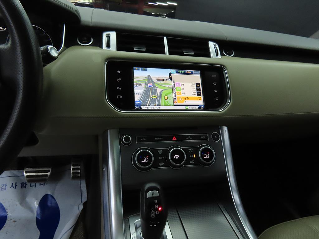 Land Rover Range Rover Sports - Vista 10