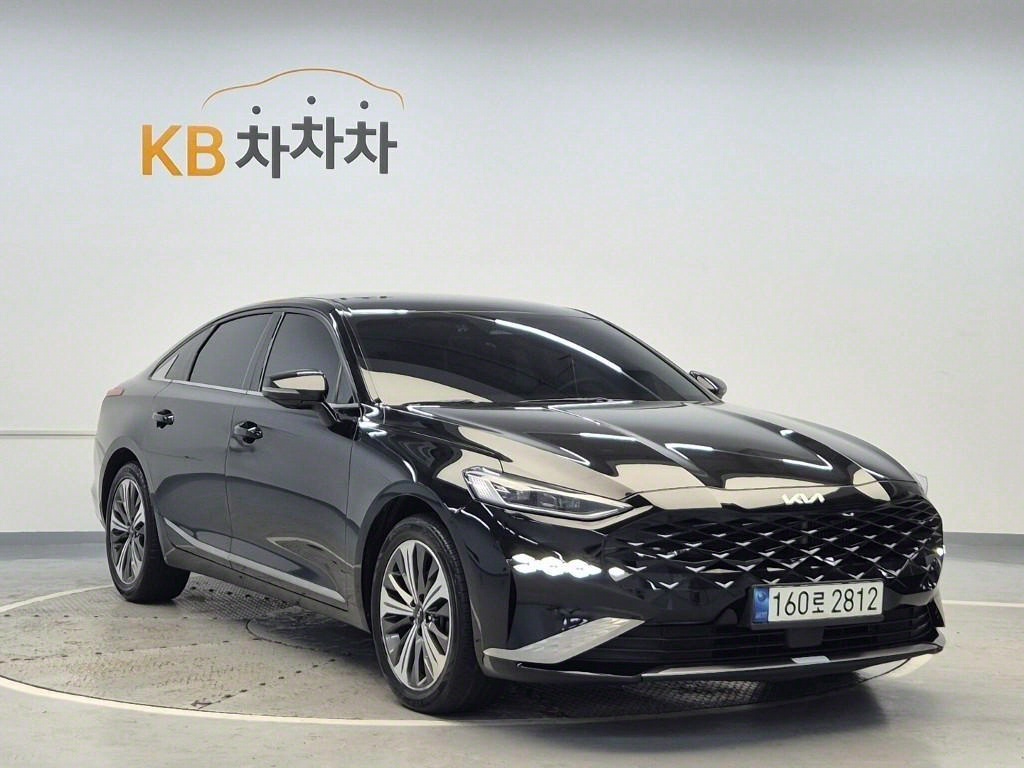 KIA K8 - Vista 4