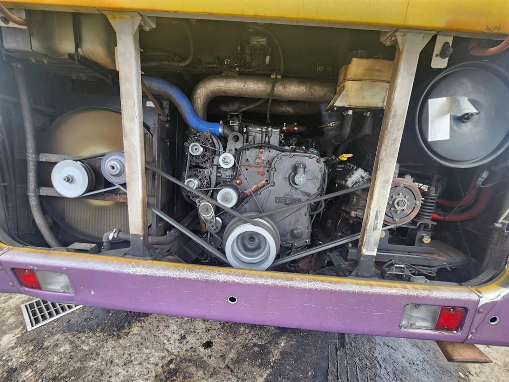 medium and large bus Medium Daewoo Bus - Vista 9