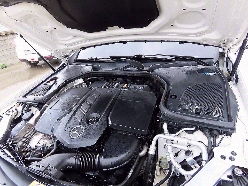 Mercedes Benz E class 2018 Blanco - Importación desde Corea - HF Imports Iquique - Foto 19