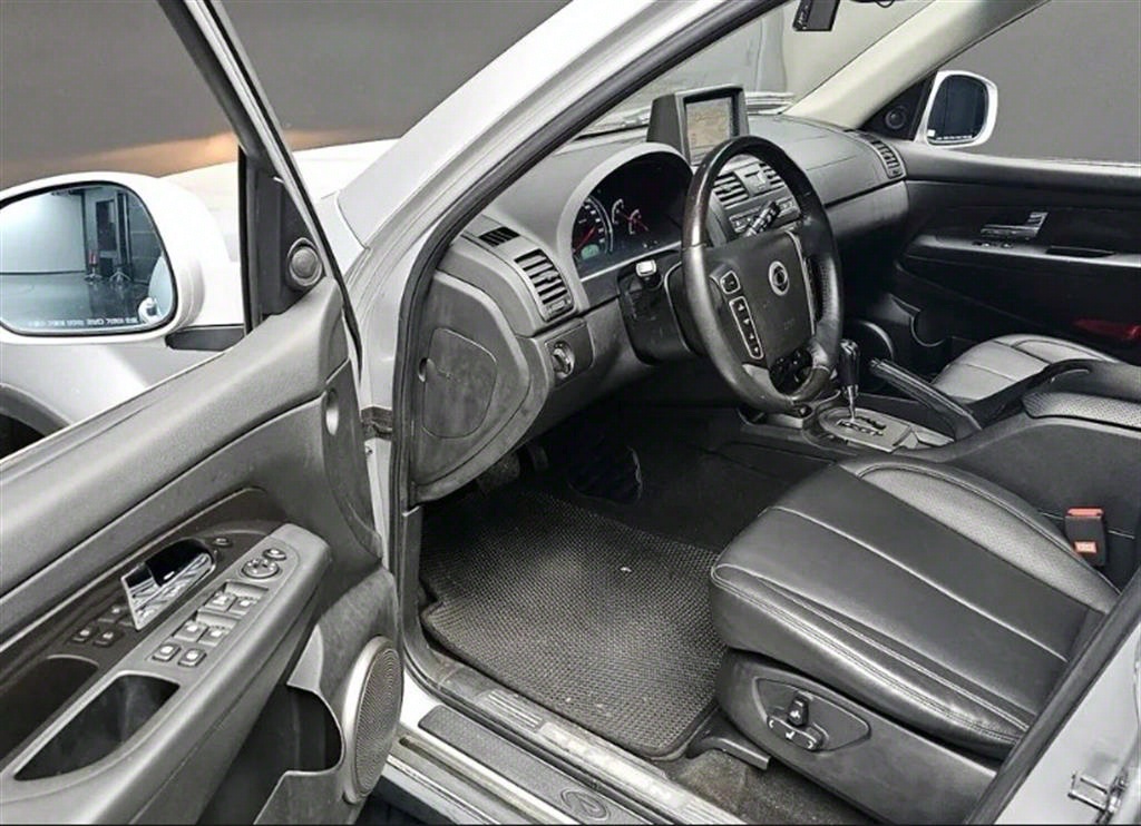 Ssangyong Rexton - Vista 12