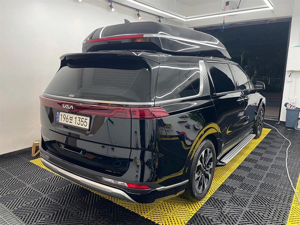 KIA Carnival - Vista 4