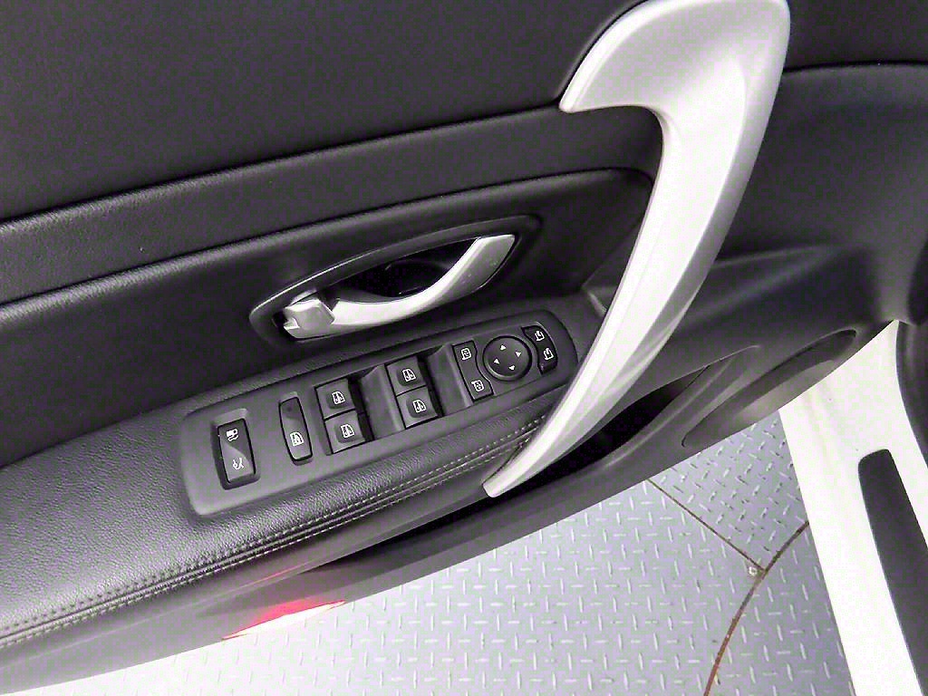 SAMSUNG SM5 - Vista 11