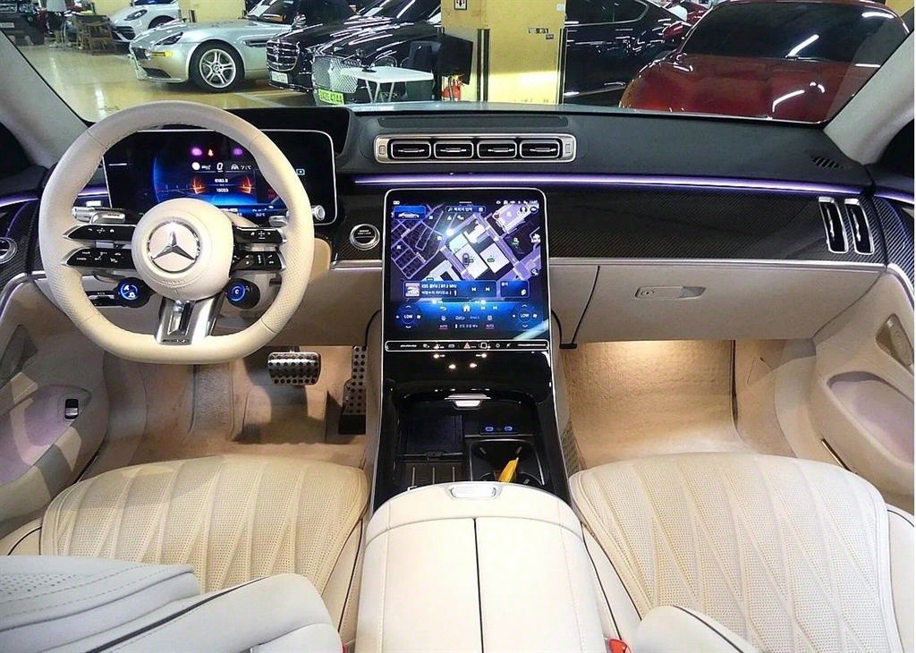 Mercedes Benz S Class - Vista 4