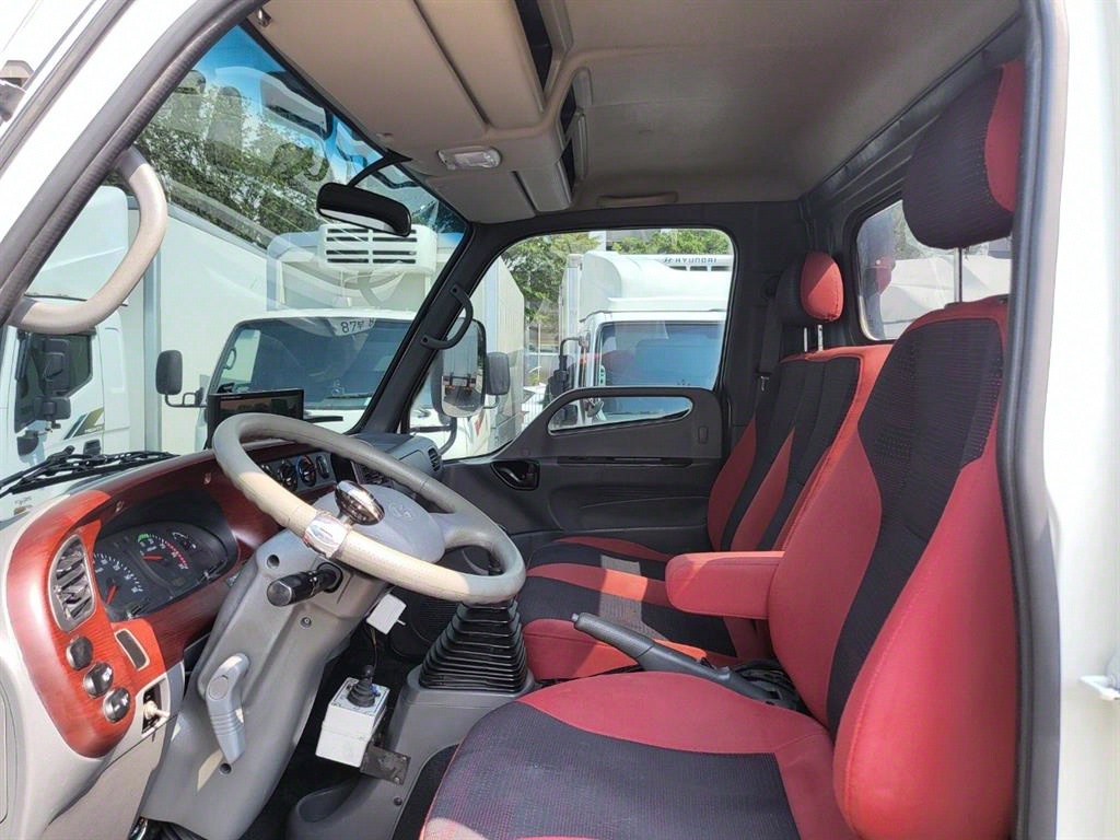 medium and large cargo apChoukJingae - Vista 10