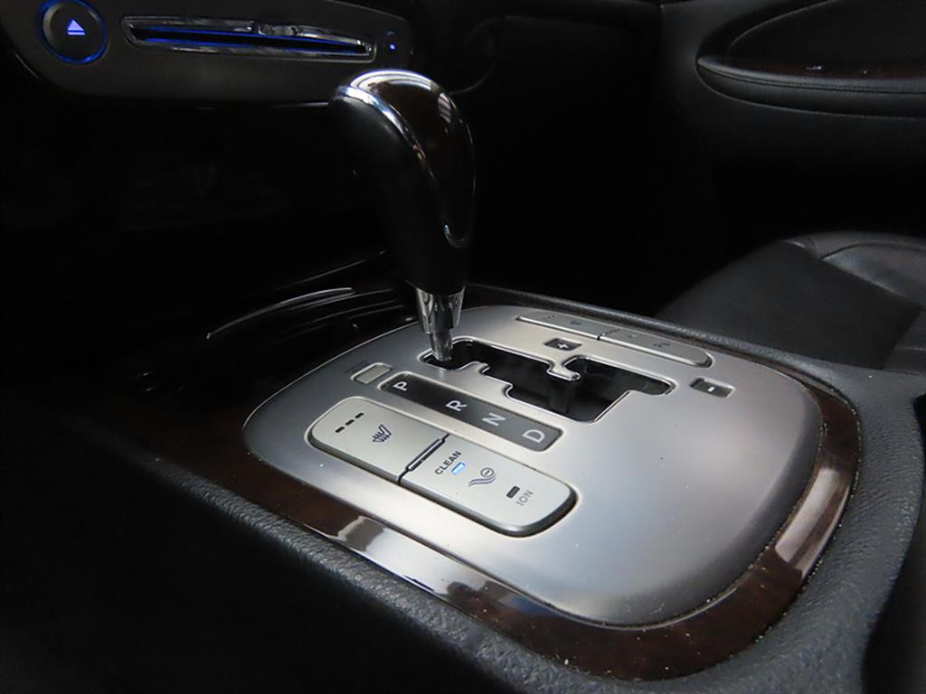 HYUNDAI Genesis - Vista 9