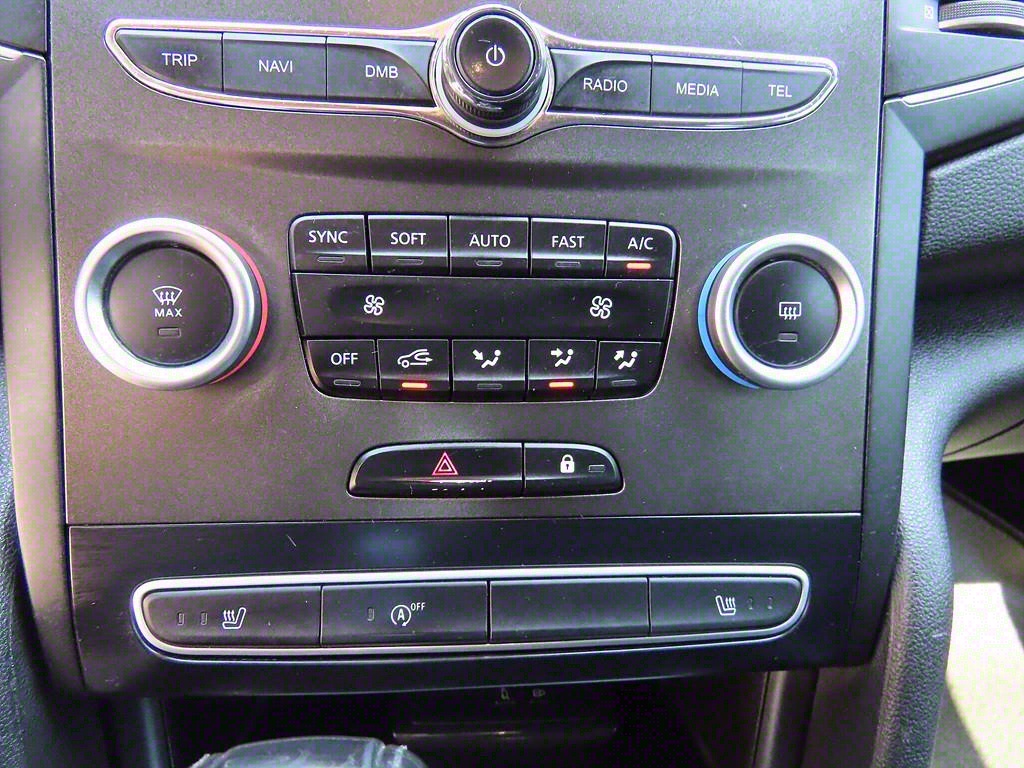 SAMSUNG SM6 - Vista 12