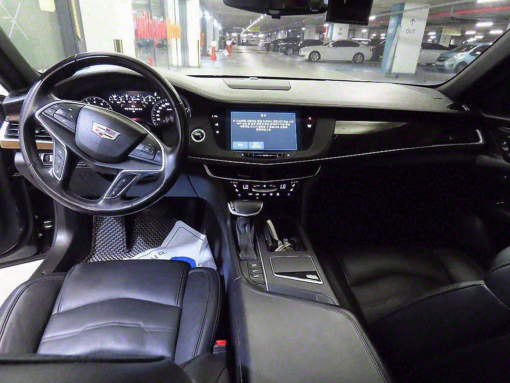 Cadillac CT6 - Vista 10