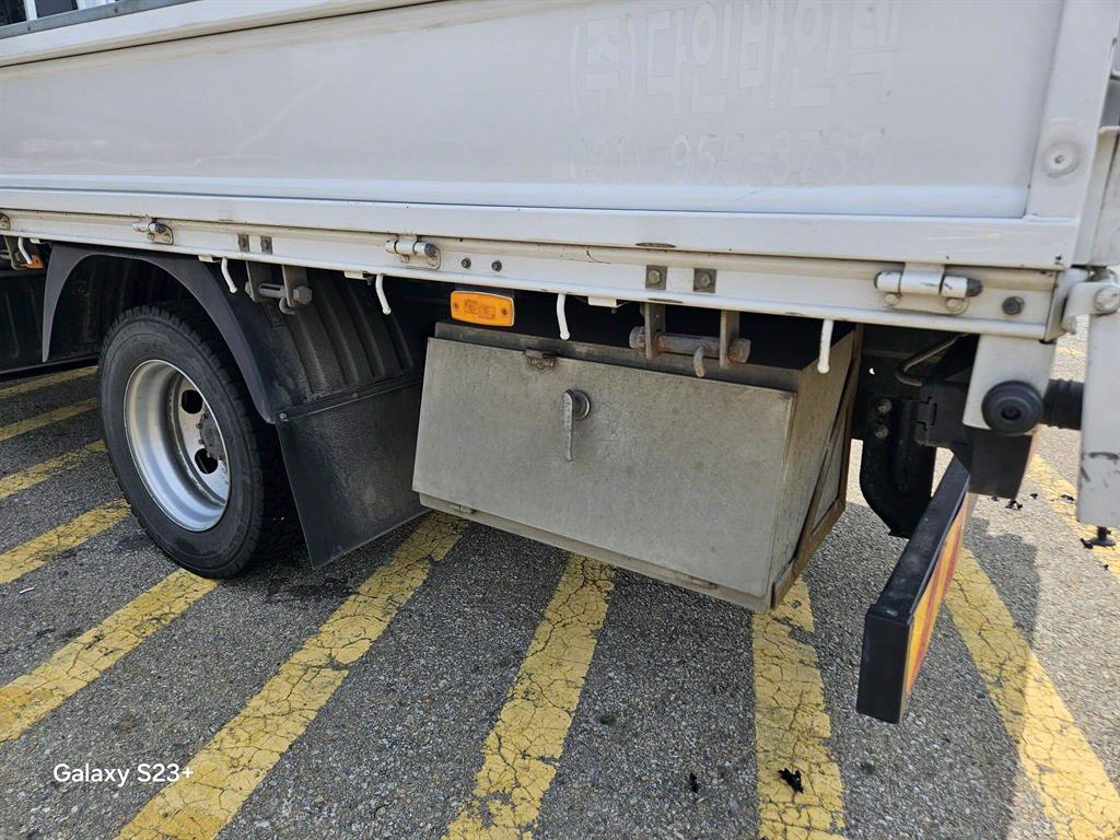 medium and large cargo Cargo - Vista 8