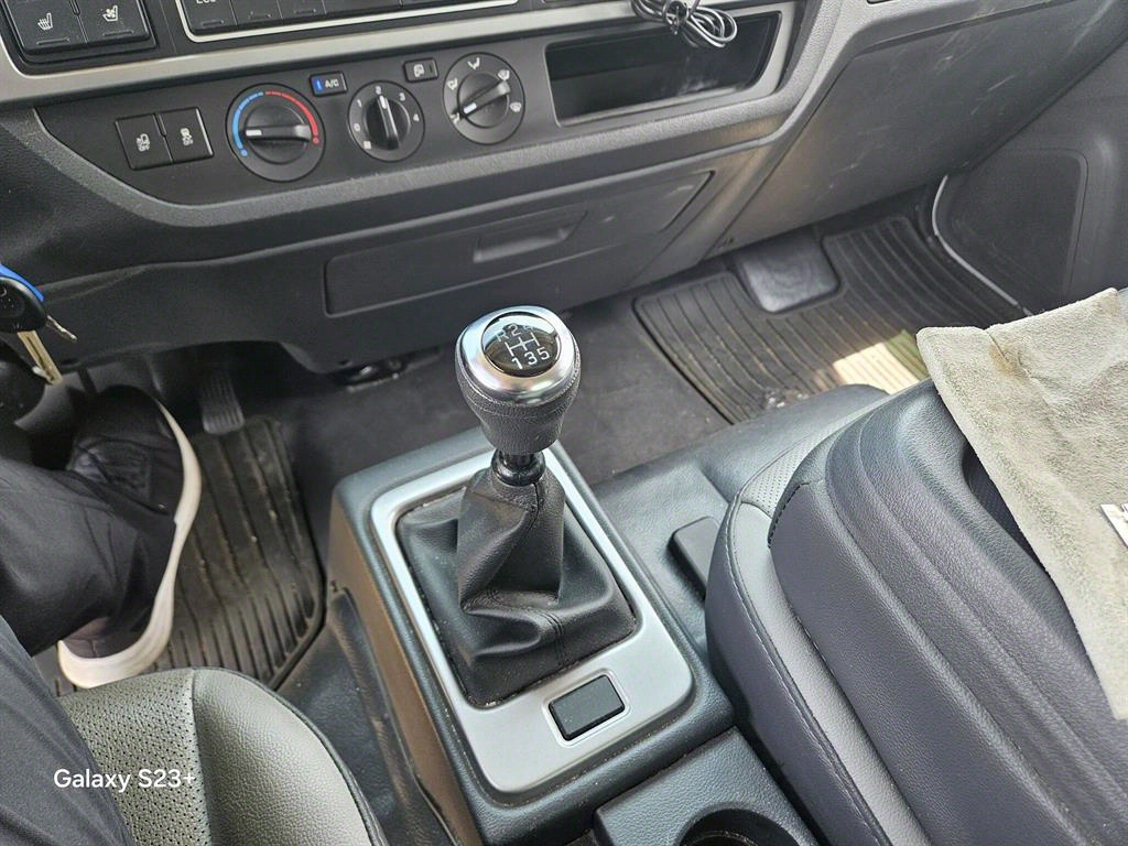 medium and large cargo Cargo 2024 Blanco - Importación desde Corea - HF Imports Iquique - Foto 13