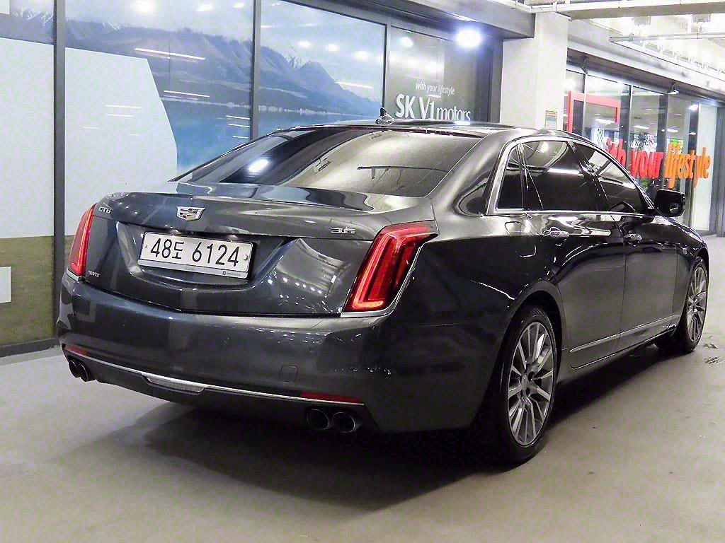 Cadillac CT6 - Vista 4