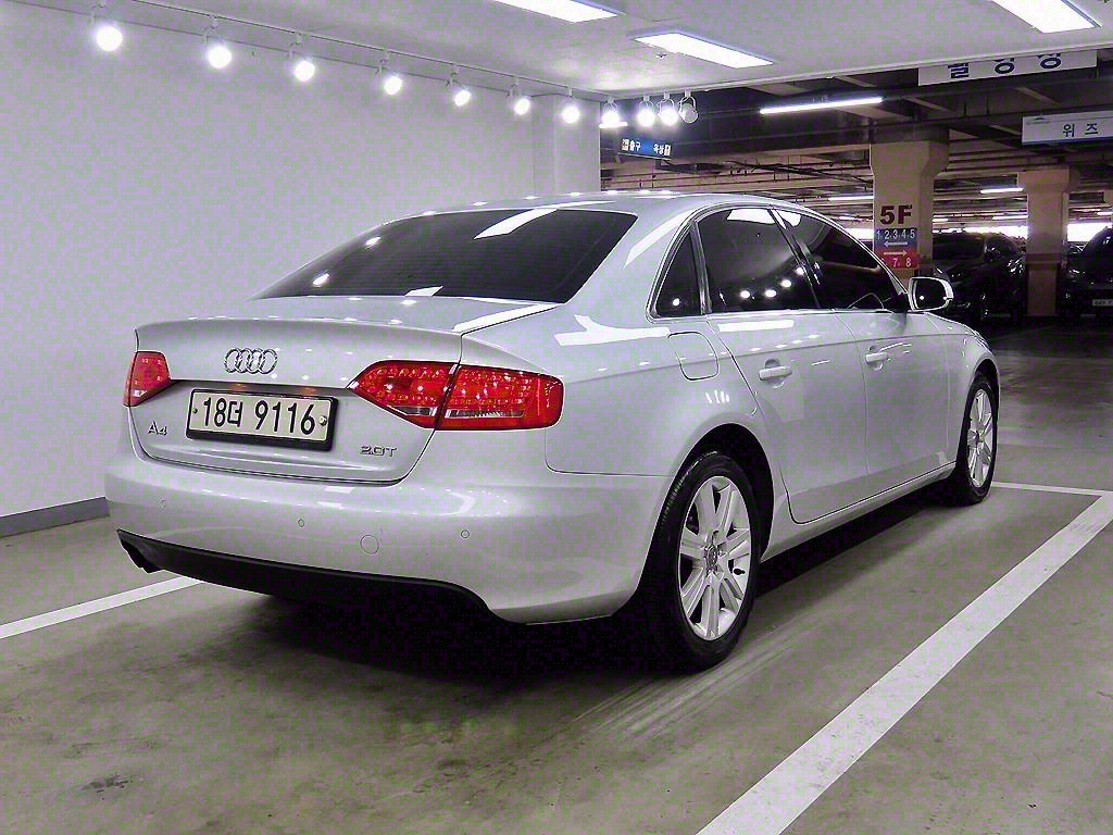 Audi A4 - Vista 4