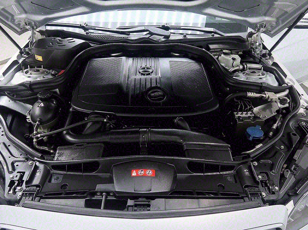 Mercedes Benz E class 2014 Gris - Importación desde Corea - HF Imports Iquique - Foto 7