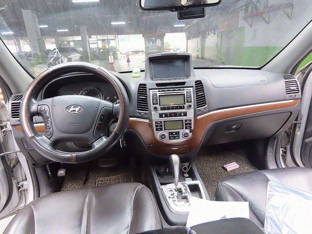 HYUNDAI Santa Fe 2009 Blanco - Importación desde Corea - HF Imports Iquique - Foto 7